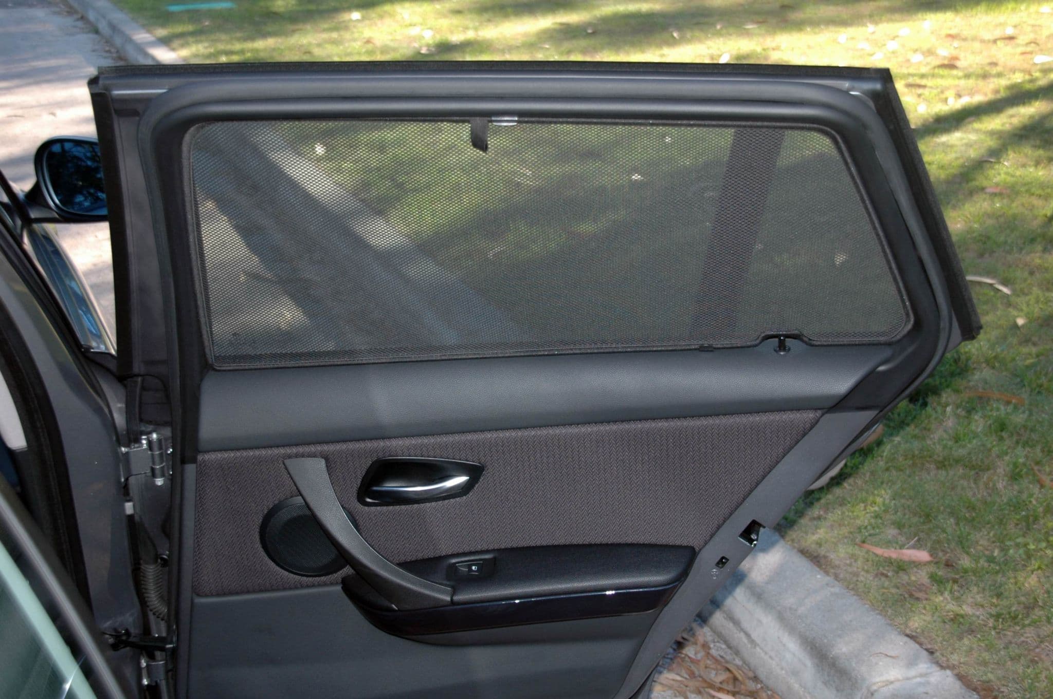 BMW 7 Series E38 Rear Sun Shades - 4 Door Saloon